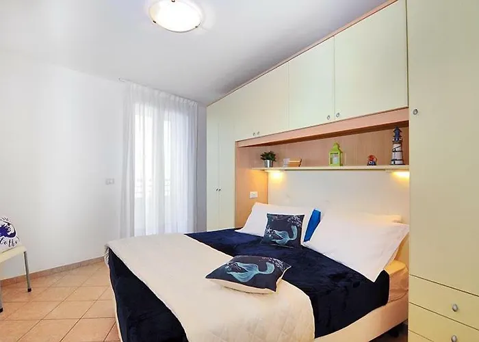 Corallo Aparthotel 3*